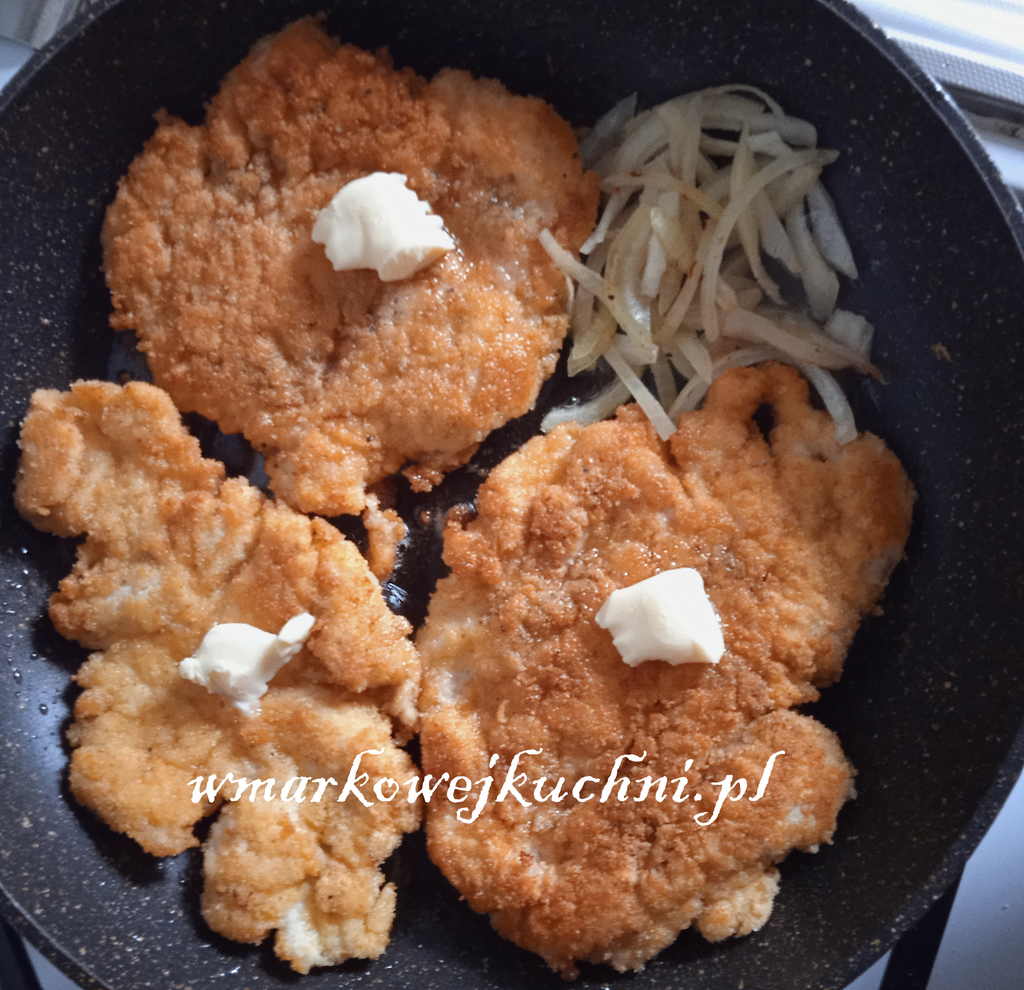 Kotlet z masłem